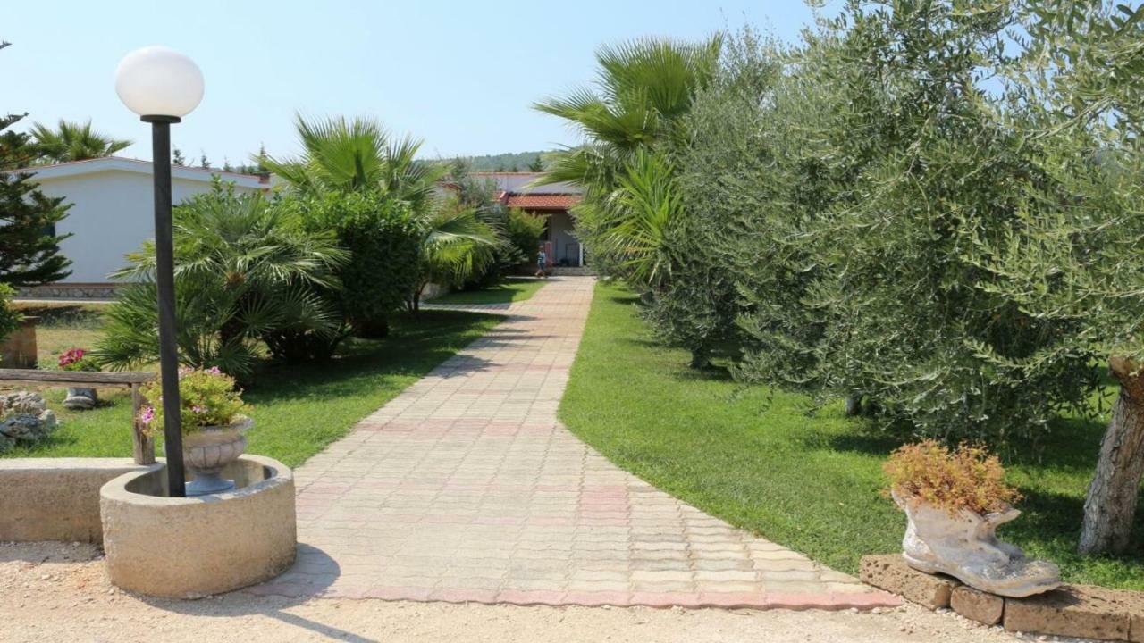 Villa La Piana Peschici Exterior photo